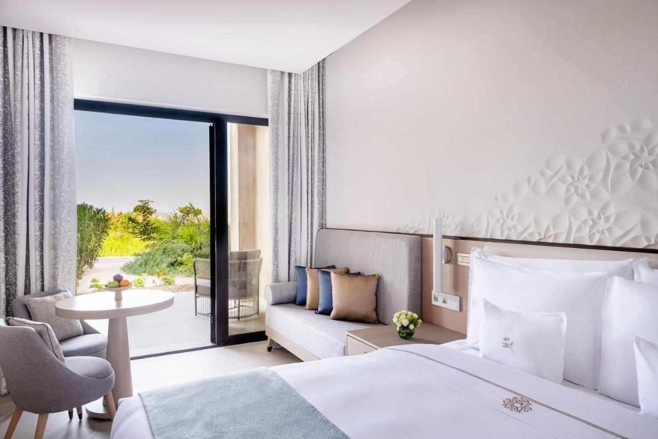 Zulal Wellness Resort By Chiva-Som Al Ruwais Ngoại thất bức ảnh